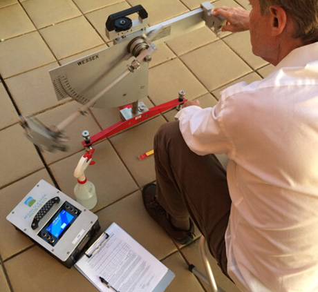 ASTM C1028通过水平测力计拉力计法测定瓷砖和其他类似表面的静摩擦系数