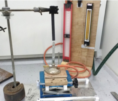 ASTM D3801垂直位置固体塑料可比熄灭特性测量方法
