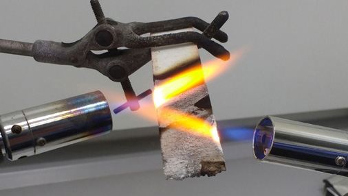 ASTM D4986泡沫聚合材料水平燃烧特性的标准