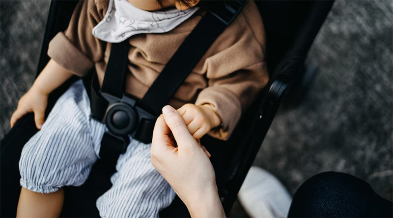 EN 1888-1儿童护理用品-轮式儿童运输工具：推车和婴儿车