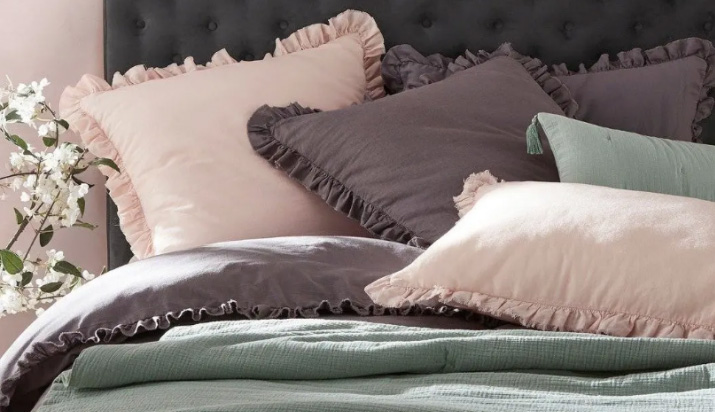 GB/T 20390.2-2006 纺织品 床上用品燃烧性能 第2部分：小火焰为点火源的可燃性试验方法