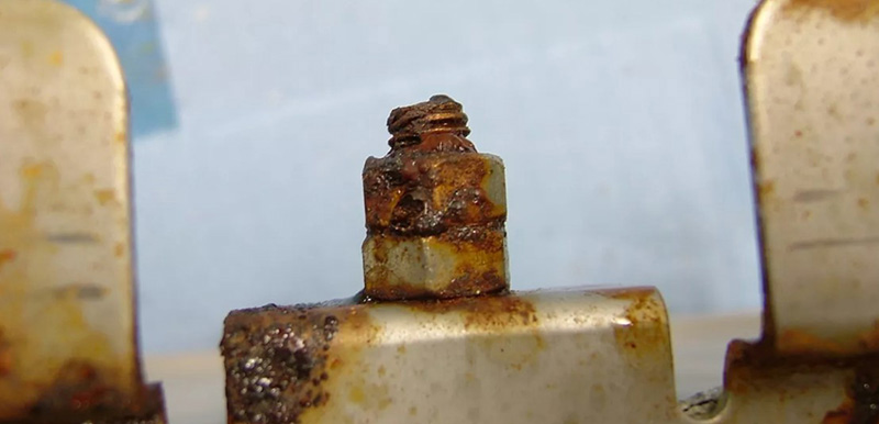 ISO-9227盐雾腐蚀测试