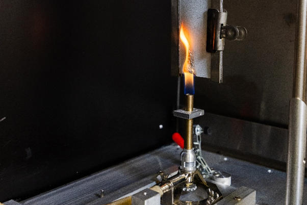 BS EN 1102:2016 窗帘燃烧性能测试：垂直火焰法怎么测？