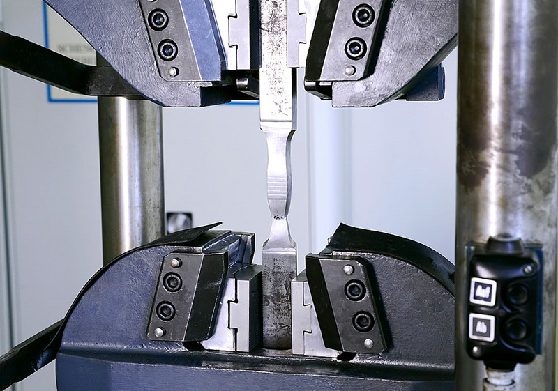 金属材料及其制品